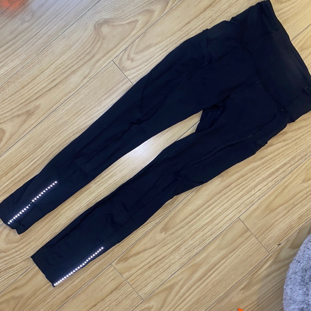 Lululemon leggings  (2/120 Bundle)